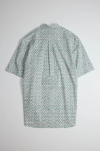 Load image into Gallery viewer, Japanese Tulip Print Shirt