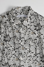 Load image into Gallery viewer, Japanese Garden Print Shirt