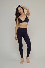 Load image into Gallery viewer, Orosi Pocket Leggings - Mid Rise