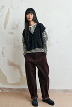Load image into Gallery viewer, Potter Sweater