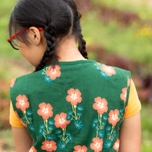 Load image into Gallery viewer, Orange Blooms Spring Gilet