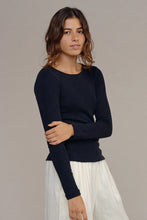 Load image into Gallery viewer, Solara Long Sleeve