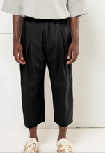 Load image into Gallery viewer, Unisex Henri Pleated Pants