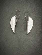 Load image into Gallery viewer, Spring Leaf Earrings
