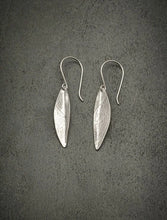 Load image into Gallery viewer, Spring Leaf Earrings