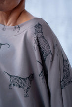 Load image into Gallery viewer, Willow Top - Mink Tigers