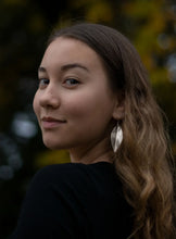 Load image into Gallery viewer, Spring Leaf Earrings