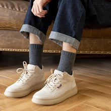 Load image into Gallery viewer, Men&#39;s Knitted Cozy Wool Socks
