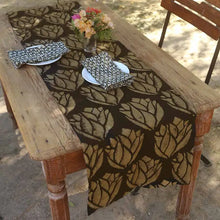 Load image into Gallery viewer, Organic Cotton Table Runner
