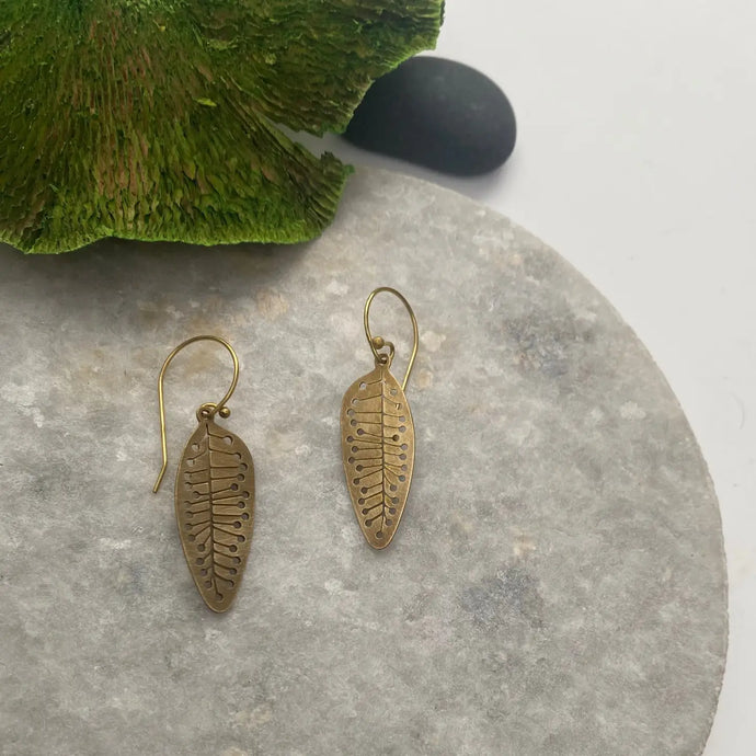 Hole & Line Cutout Leaf Earrings