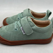 Load image into Gallery viewer, Toddler Barefoot Sneakers