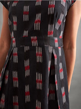 Load image into Gallery viewer, Vintage Pleat Dress - Black Ikat