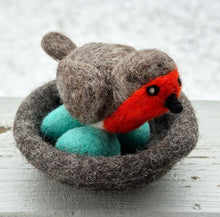 Load image into Gallery viewer, Felted Robin's Nest Set