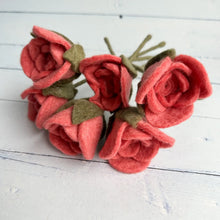 Load image into Gallery viewer, Felted Rose Stem