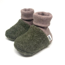 Load image into Gallery viewer, Pre Walking Soft Wool Booties