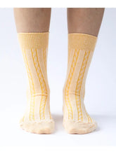 Load image into Gallery viewer, Cable Knit Dress Socks