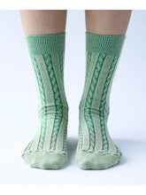 Load image into Gallery viewer, Cable Knit Dress Socks