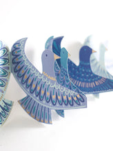 Load image into Gallery viewer, Peace Doves Concertina Garland