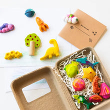 Load image into Gallery viewer, Handmade Crayons