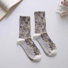 Load image into Gallery viewer, Women's Retro Floral Cotton Crew Socks