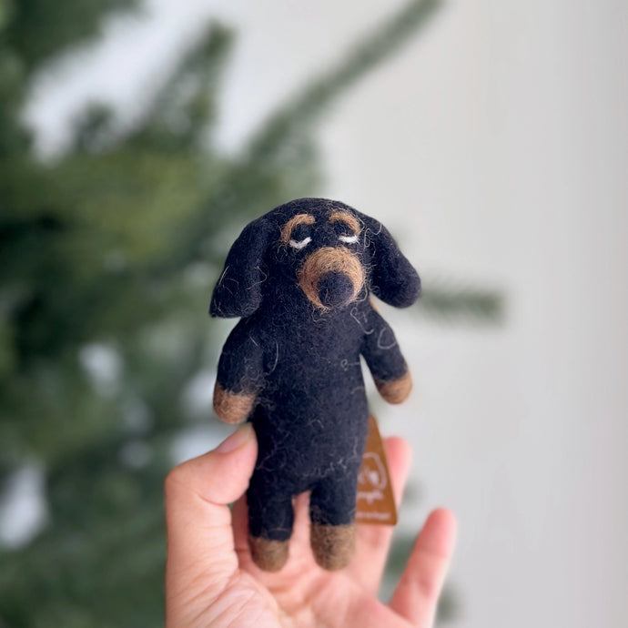 Dachshund Dog Finger Puppet
