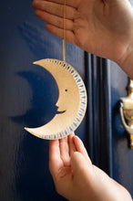 Load image into Gallery viewer, Man on the Moon Screen Printed Board Decoration