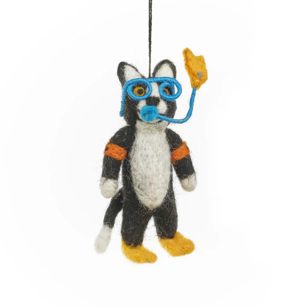 Snorkelling Cat Decoration