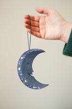 Load image into Gallery viewer, Man on the Moon Screen Printed Board Decoration