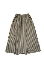 Load image into Gallery viewer, Fawn Skirt
