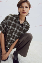 Load image into Gallery viewer, Jetta Shirt