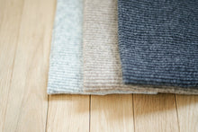 Load image into Gallery viewer, Memeri Cashmere Wool Neck Warmer