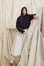 Load image into Gallery viewer, Nyabel Sweater