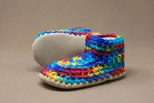 Load image into Gallery viewer, Youth Padraig Wool Slippers