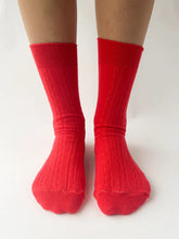 Load image into Gallery viewer, Cable Knit Dress Socks