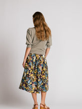 Load image into Gallery viewer, Pelican Skirt