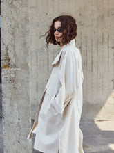 Load image into Gallery viewer, Pope Long Jacket