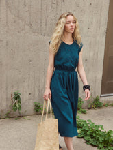 Load image into Gallery viewer, Robin Dress