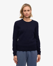 Load image into Gallery viewer, Women&#39;s Classic Merino Wool Crew Sweater