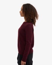 Load image into Gallery viewer, Women&#39;s Classic Merino Wool Crew Sweater