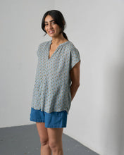 Load image into Gallery viewer, Kyra Relaxed Blouse