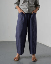 Load image into Gallery viewer, Lorren Linen Trousers