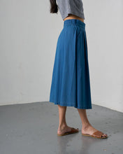 Load image into Gallery viewer, Wander Midi Skirt