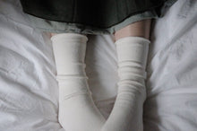 Load image into Gallery viewer, Nishiguchi Kutsushita, Cotton, Cashmere, Made in Japan, Ethically Produced, Socks, Cozy