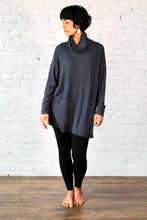 Load image into Gallery viewer, Gilmour, Ethically Made, Sustainable Loungewear, Made in Canada, Bamboo, Leggings, Blacky