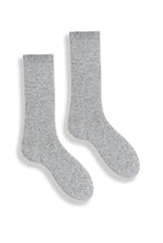 Load image into Gallery viewer, Wool Cashmere Woman&#39;s Solid Crew Socks
