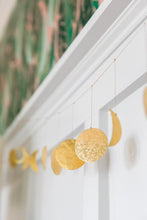 Load image into Gallery viewer, Moon Phases String Garland