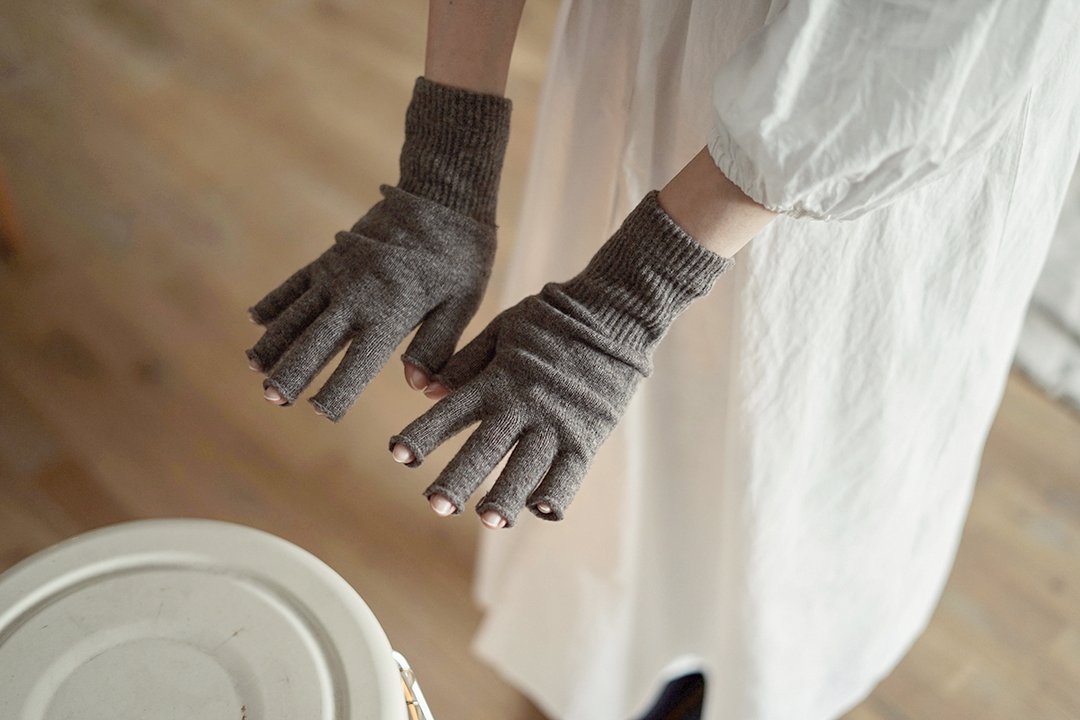 Fingerless Merino Wool Gloves Charcoal / One Size